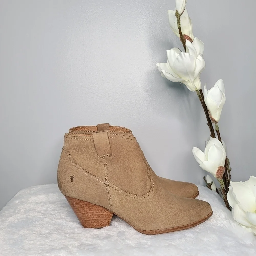 FRYE Reed Booties - Picture 4 of 10